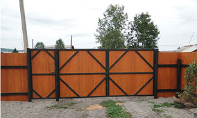 Забор с воротами и калиткой
